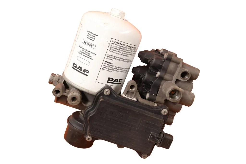 Fits DAF CF XD XF XG Air Dryer Euro 6 Part No 2330096 2027747 1925363 ...